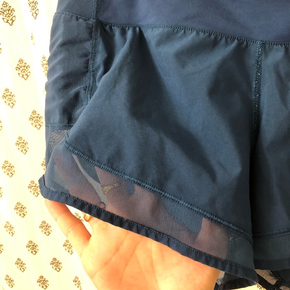 Lululemon shorts - Picture 3 of 7